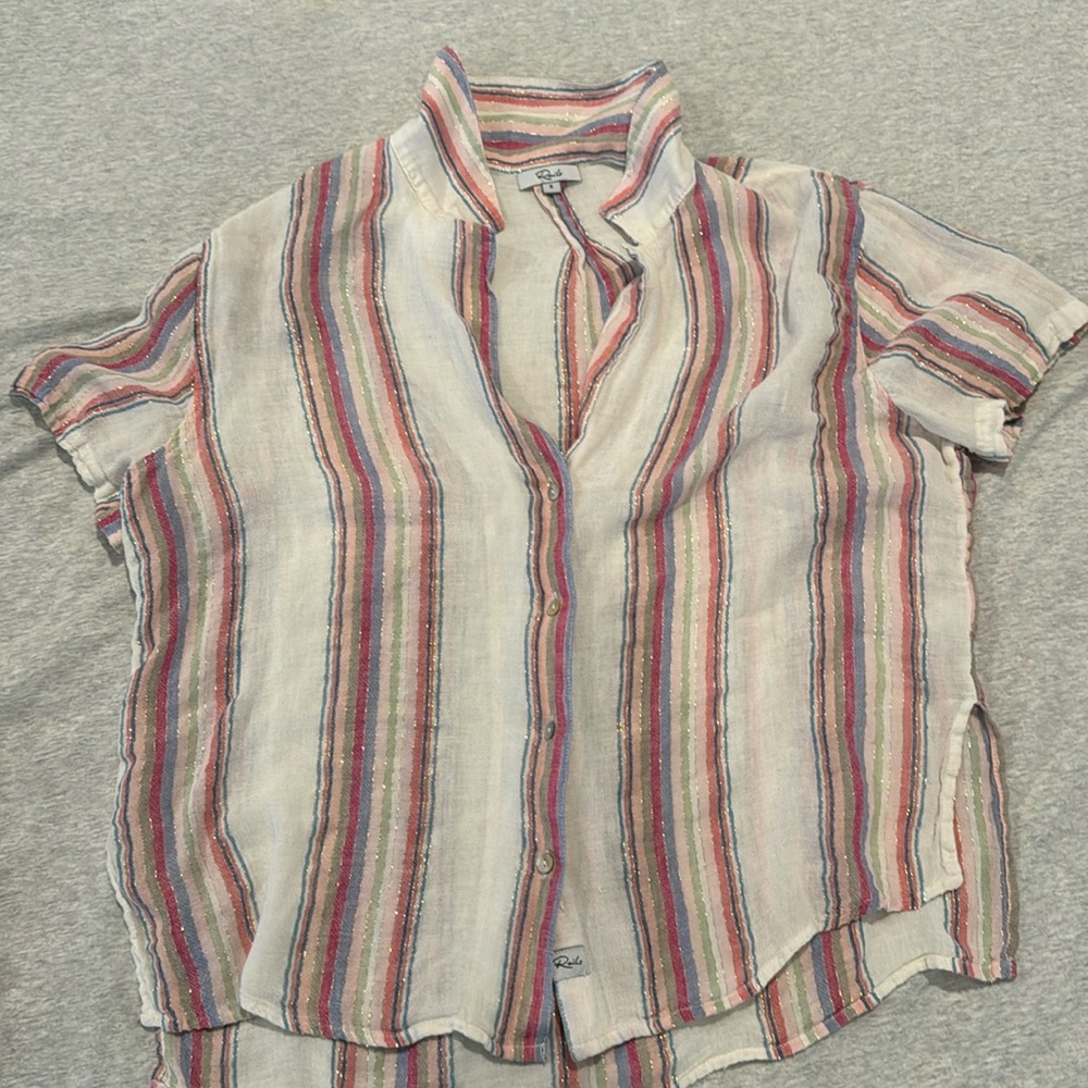 Rails short sleeve button down size small